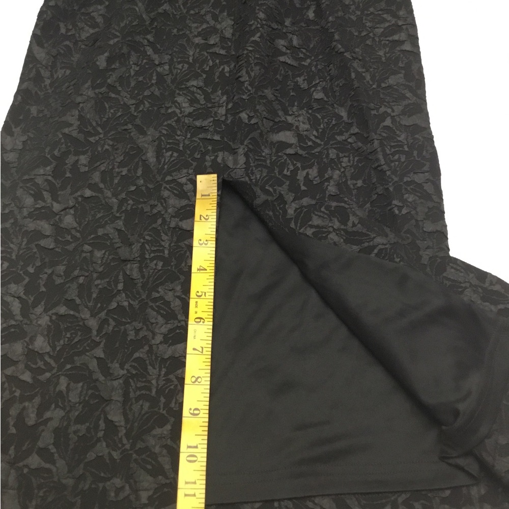 Calvin Klein Elegant Black Sleeveless Midi Dress - Picture 16 of 16